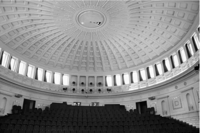 Fig. 10. Z˙oliborz Theatre, Warsaw, auditorium; architect: Stanisław Brukalski, 1952 (photo: Aleksandra Sumorok)