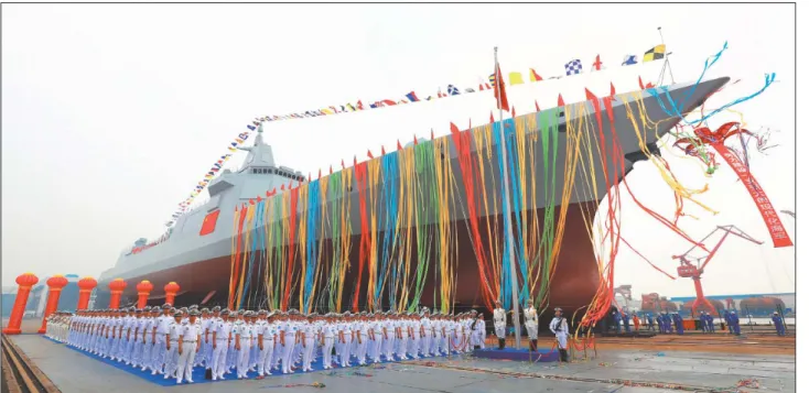 4. ábra. A 2015-ös elképzelést tükröző (egyenes hajóorr-ré- hajóorr-ré-szű, korábbi felépítményű) fotómontázs a Type 055-ös  hajóról