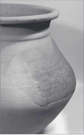 Fig. 294. Défaut de cuisson dû à une perte de chaleur  sur la céramique de la sépulture 76/150Károly Tankó – László Gucsi