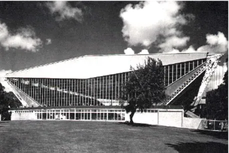 4. ábra Melbourne kreativitásának záróakkordja   a Yarra folyó egyik partján: az Olimpiai Uszoda Épülete (1954-56) 