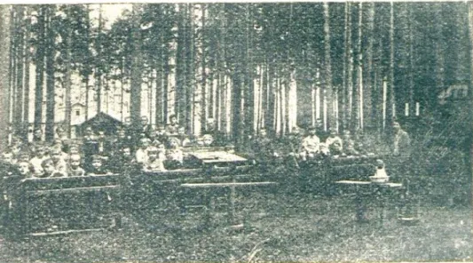 Az első erdei iskola 1900-ban Münchenben (8. kép) majd 1904-ben Berlin mellett  Charlottenburgban nyitotta meg kapuit