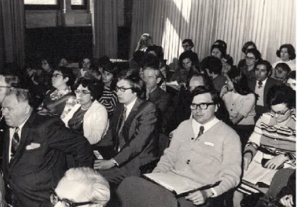 1. ábra: Előadás az ELTE tanácstermében (1974. április) 
