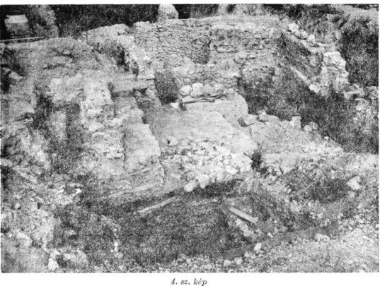 7 Pataki V.: A budai vár középkori helyrajza. Bud Rég XV, 1950. 264. és 260. o., 9. kép