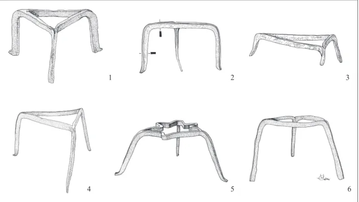 fig. 7. 4). The cup seems to be a blend of provincial  tripods and the so-called Dacian cups