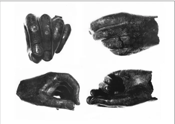 2. kép Nagybronz szobor életnagyságú kézfeje, gyűrűsujján gyűrűvel (Magyar Nemzeti Múzeum, ltsz.: 