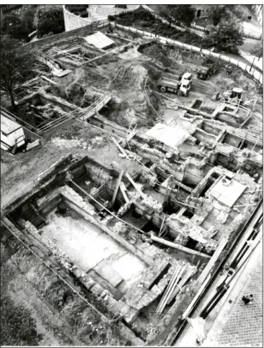 Fig. 1. Aerial photo of the excavation at Szent György Street in 1999.