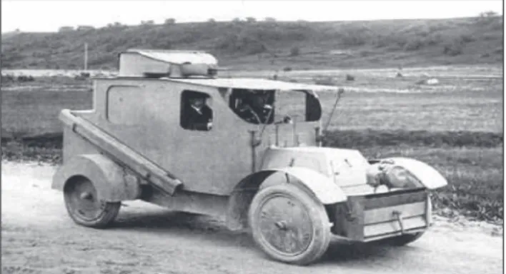 1. ábra. Orosz tervezésű, francia gyártású, teljesen  páncélozott Charron Armoured Car [7]