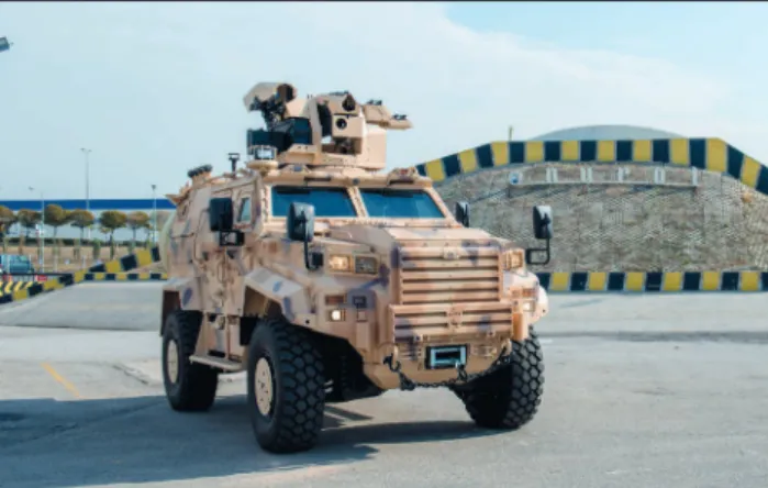22. ábra. Páncéltörő rakétaindítóval szerelt Block 4. változatú  Ejder Yalçin harcjármű a gyár tesztpályáján  