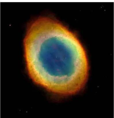 1.3. ábra: Az M57 azaz a Gyűrűs-köd, egy planetáris köd a Lant csillagképben. Hubble Űrtávcső WFPC2 felvétel (The Hubble Heritage Team, AURA/STScI/NASA 1998)