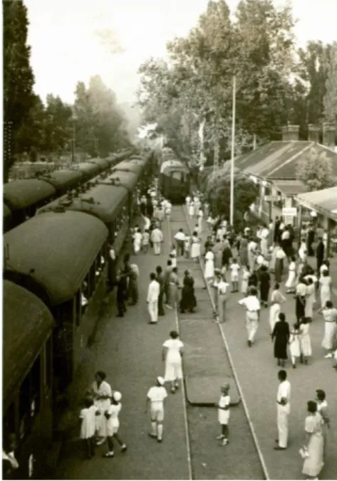 17. kép. Vonatérkezés Balatonszemesre, 1934.