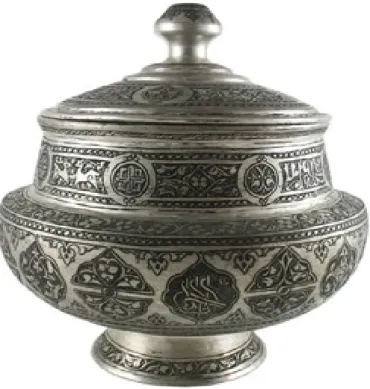 Şekil 4: Dövme Teknikli Kap (www.payidar.net/.../171727-bakir-sanati.html)