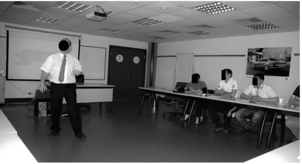 Şekil 3.5. Seminer Gurubuna Eğitimlerin verilmesi 