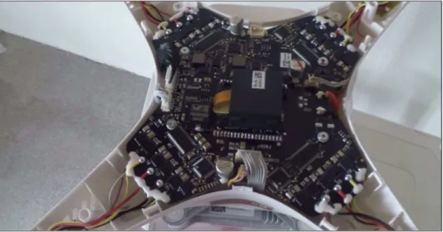 Figure 3.2: Interior of DJI Phantom III 