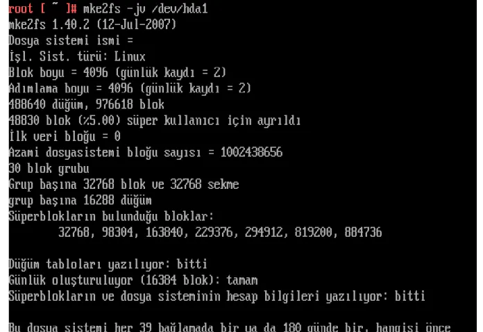 ġekil 2.11 : mke2fs komutu çıktısı 