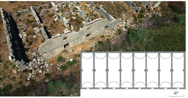 Fig. 4: İmparator Hadrianus tarafından inşa ettirilmiş olan horrea (depolar). Hava fotoğrafı ve planı (Patara Kazı Arşivi)
