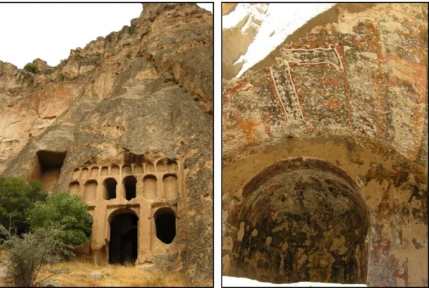 Foto 1. Vadi duvarına oyulmuş kiliselerden bir örnek.        Foto 2. Kilise duvarlarındaki fresklerden bir örnek