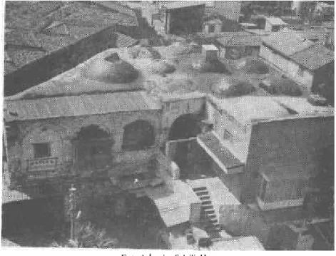 Fot. 1-İzmir, Selvili Han 