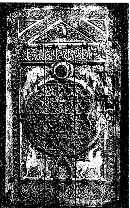 Fig. 13- Dtlor-\\.ing dccorateli ,,-ith lion figurcs at Kararııau