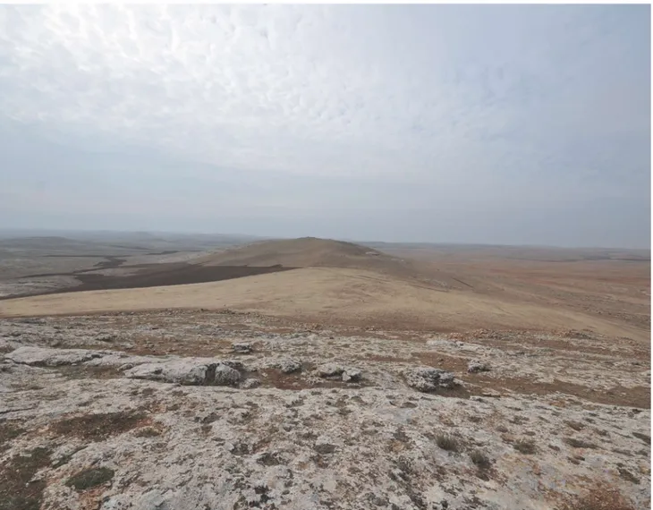 Fig. 12: View of Karahan Tepe Settlement from East / Karahan Tepe Yerleşiminin Doğudan Görünümü (Photo by B
