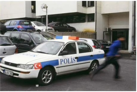 Figure 3.1 “Somebody Else’s Car By” Ahmet Ö!üt, 2004.