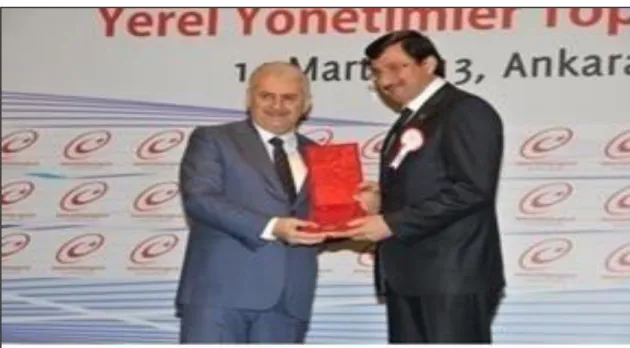 Şekil 3.4.Keçiören Belediyesi’ne e-Belediye Başarı Ödülü 