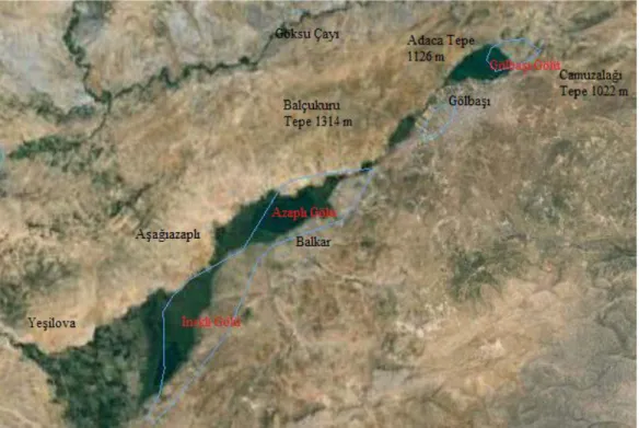 Şekil 2.  Araştırma alanının uydu görüntü ve bazı tepeler (Google Earth 2013). 