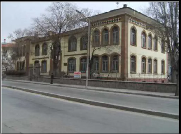 Şekil 1 Ön Cephe