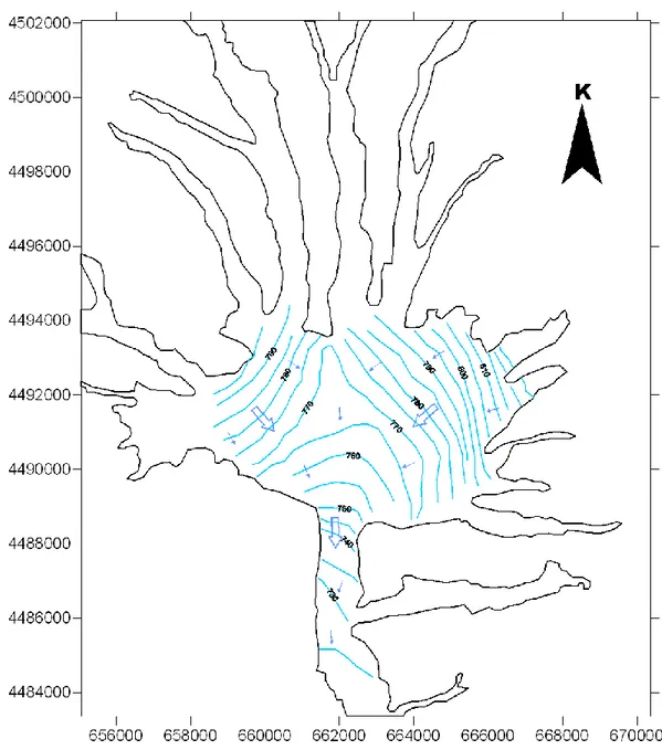 Şekil 4.7. Alüvyonda yeraltısuyu tablası seviyelerini ve yeraltısuyu akım yönünü gösteren harita  (Apaydın, 1993 ve DSİ, 1996’dan değiştirilerek)