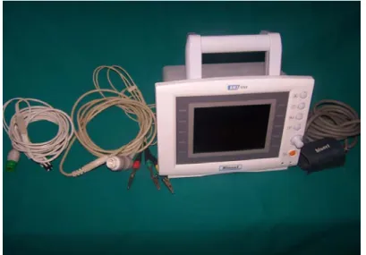 Şekil 2.8. EKG monitörü. 