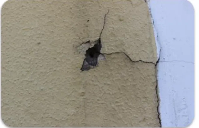 Figure 17. Pieces break off from expanded cracks and damages get  bigger 