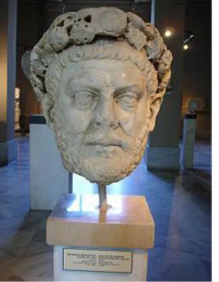 Şekil 1.2 Diocletianus İS.284-305 (İstanbul Arkeoloji Müzesi) 