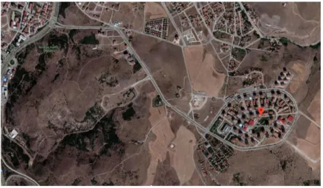 FIG. 4. Gecekondu area during demolition and Karaca¨oren-TOKI construction, 2007 (Google Earth)