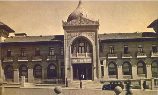 ġekil 3.1: Birinci Ulusal Mimarlık Dönemi örneği olarak Ankara Palas (URL 3) 