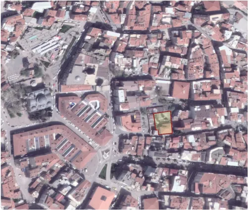 Şekil 4.35: Hisariçi Mahallesi İbrahim Bey Camisini gösteren hava fotoğrafı  (Google Earth 09.02.2019)
