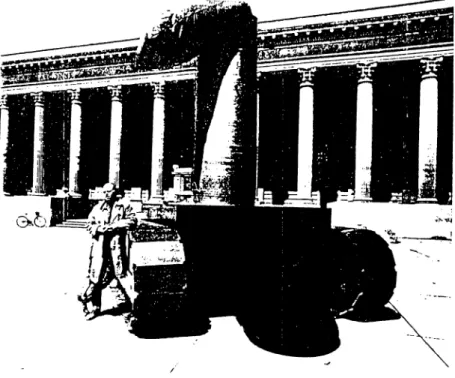 Fig.  5  C.  (Oldenburg,  "Lipstick on  Caterpillar Tracks",  1969.