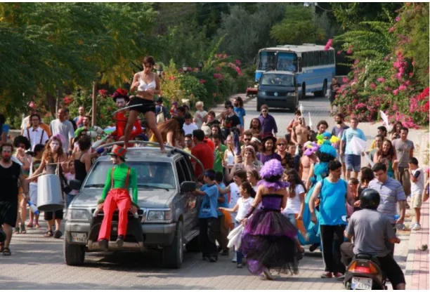 Figure 7. Parade - 2011 