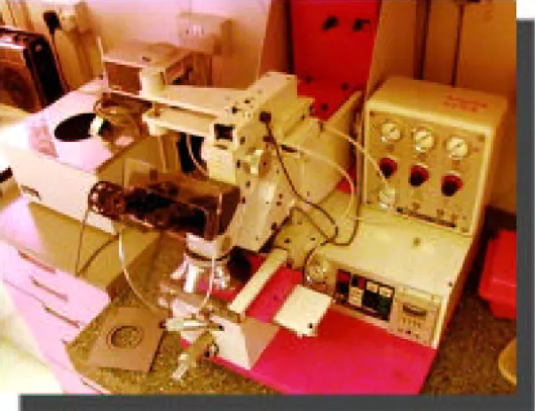 Figure 2.2: Karl Suss Aligner Machine.