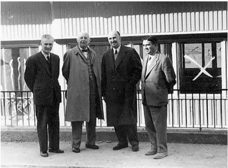 Figure 3 W. M. Dudok (second from left) with Turkish architects and planners R ıza Aşkan, Harbi Hotan, and Kemal Ahmet Aru, Izmir, February 1954 (personal archive, courtesy of G