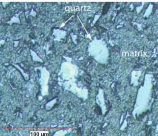 Şekil 8. Kuvars takviyeli kompozitin içyapısı  (The  microstructure of the quartz reinforced composite) 
