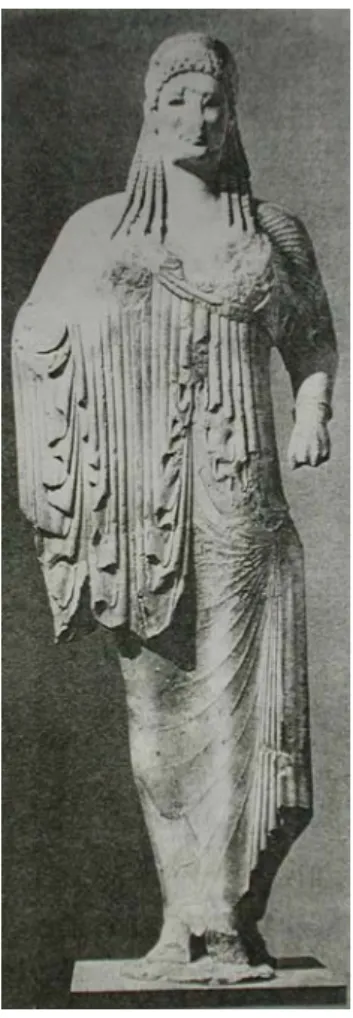 Fig. 8. Kore by the sculptor Antenor, Acropolis, Athens (Nylander, 1970: 136) 