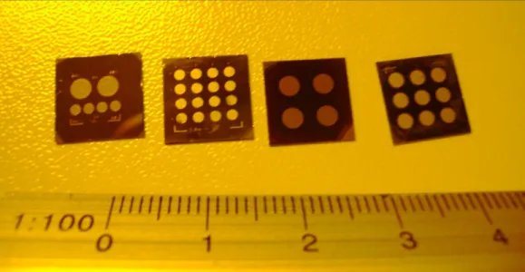 Figure 3.1: Photographs of fabricated SiC Schottky and PiN diodes 