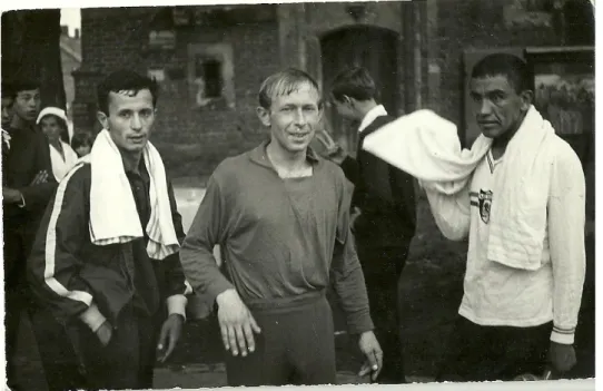 Fot. od lewej J. Cyrklaff,  E. Paziewski (zbiory S. Pawełczak)